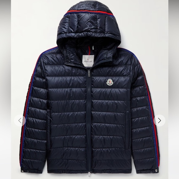 MONCLER
Quilted Shell Down Jacket. Size:4 XL - Picture 1 of 9